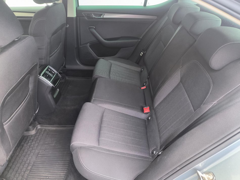 Škoda Superb III 2.0TDi Style