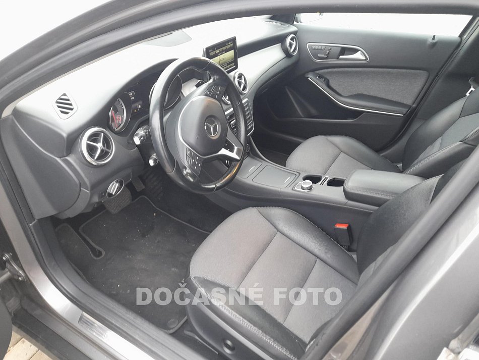 Mercedes-Benz GLA 2.2 