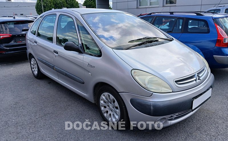 Citroën Xsara Picasso 1.8i 