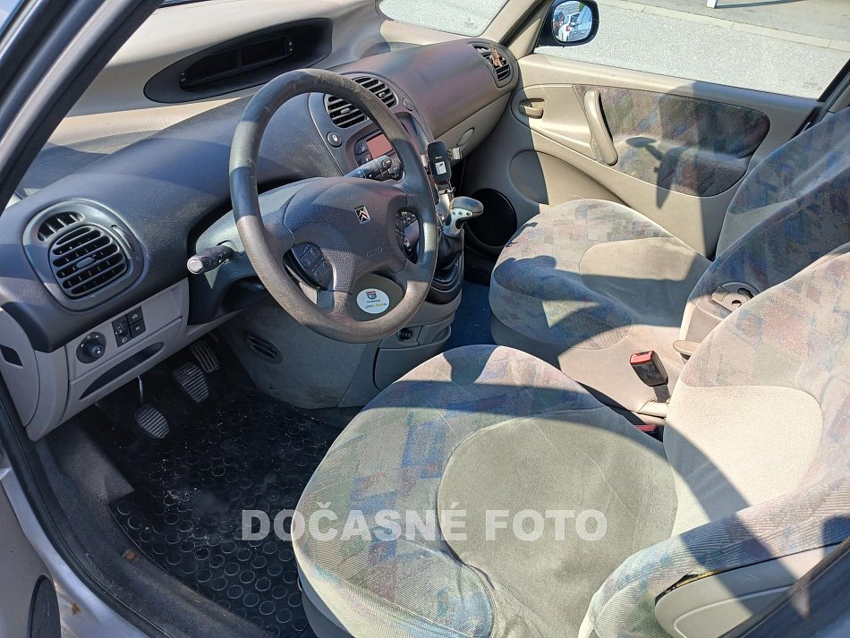 Citroën Xsara Picasso 1.8i 