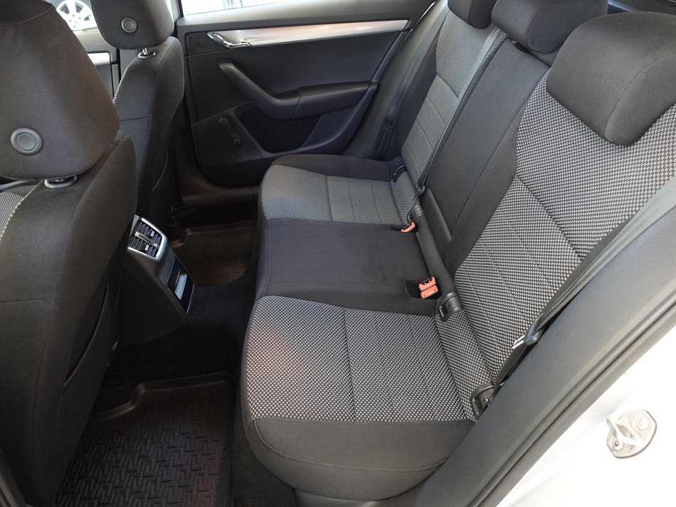 Škoda Octavia III 1.6 TDi  4x4