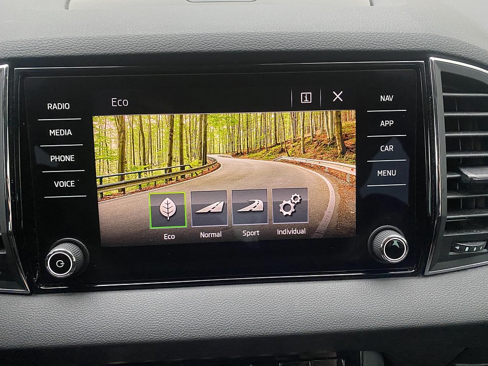 Škoda Karoq 1.5 TSi Style