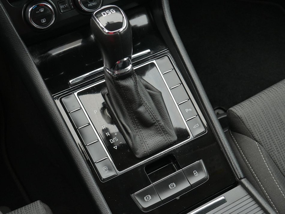 Škoda Superb III 2.0 TDi Ambition