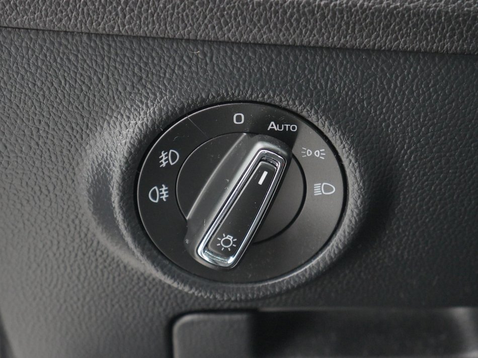 Škoda Superb III 2.0 TDi Ambition