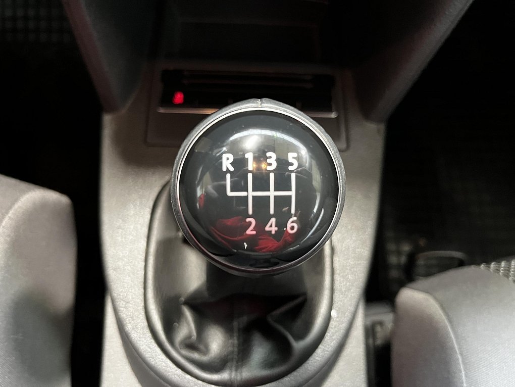 Volkswagen Touran 1.6 TDi 