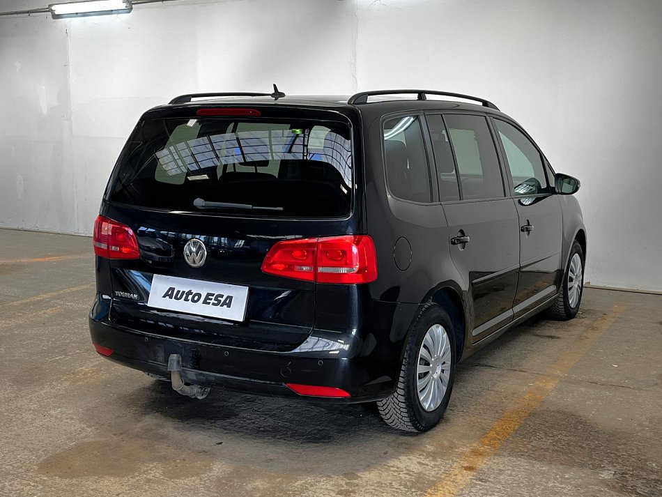 Volkswagen Touran 1.6 TDi 