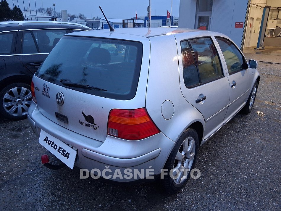 Volkswagen Golf 1.4 16V 