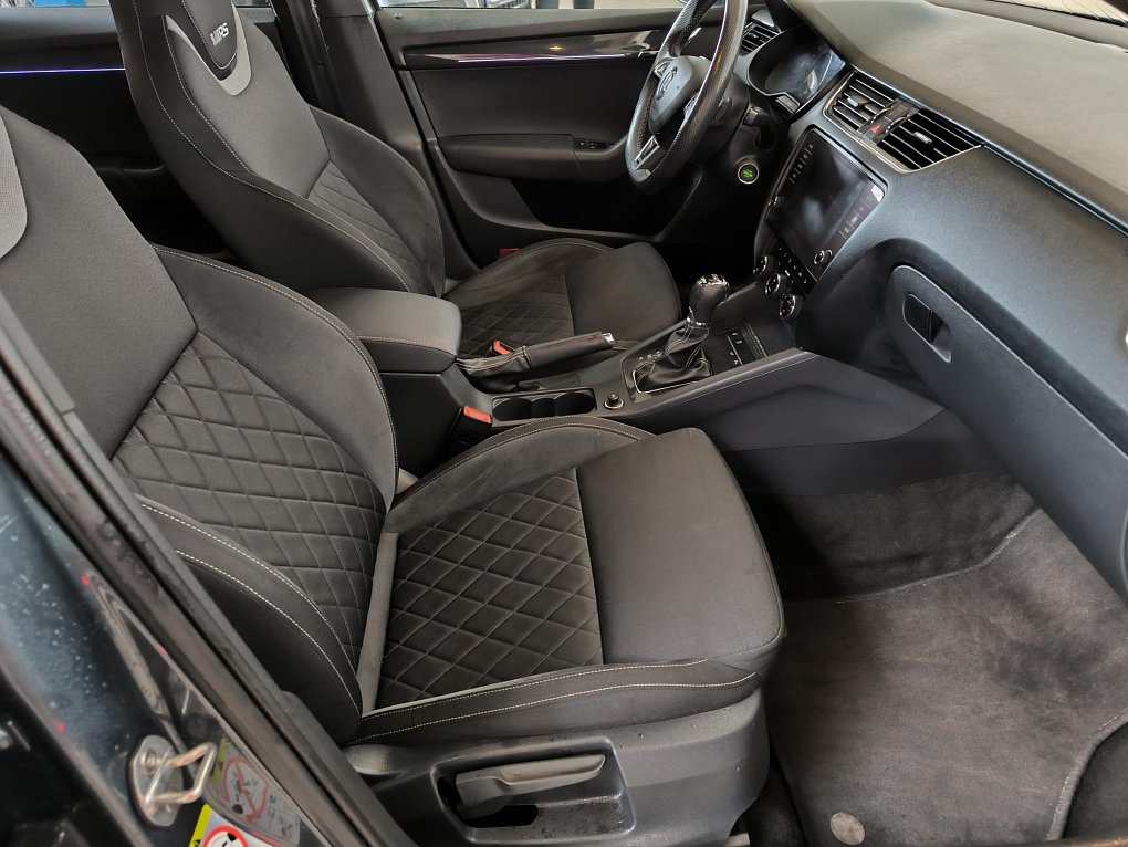 Škoda Octavia III 2.0TDi RS