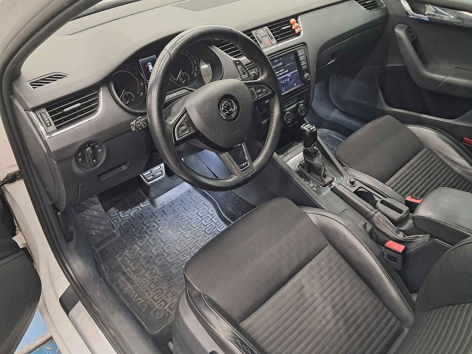 Škoda Octavia III 2.0TSi 