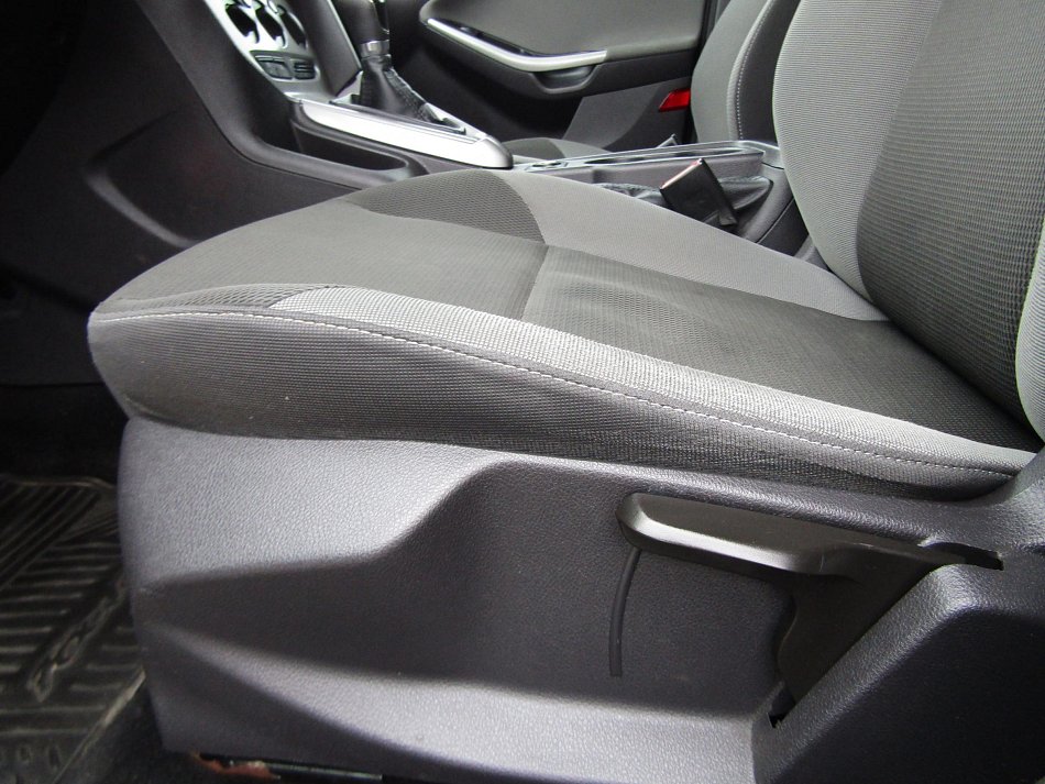 Ford Focus 1.6 EB 