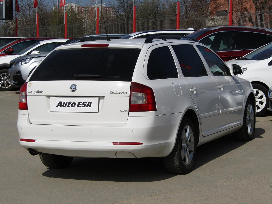 Škoda Octavia II 1.6TDi Ambiente