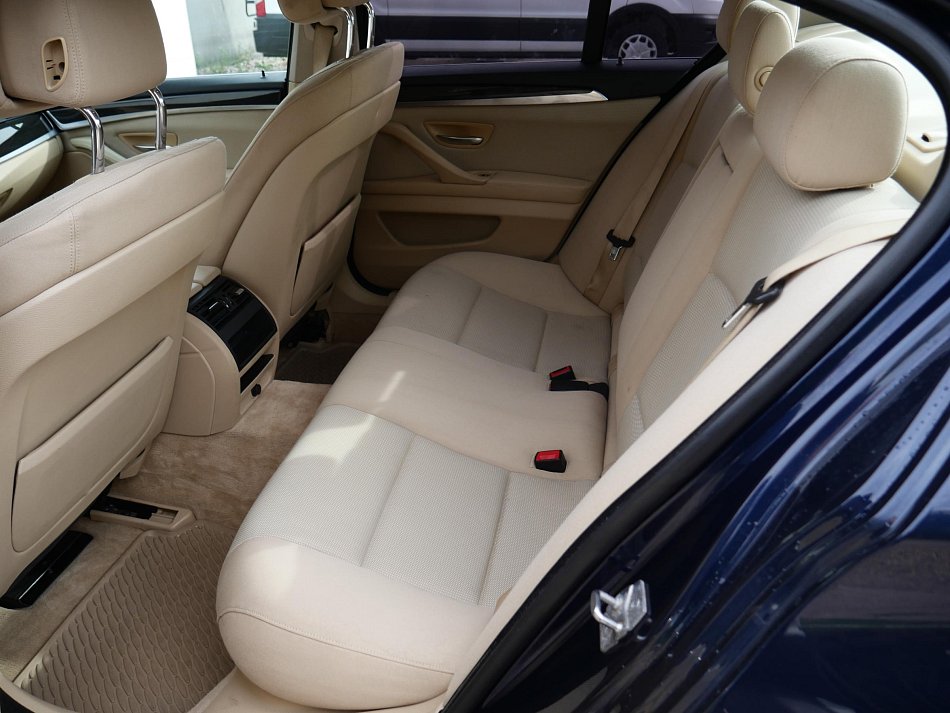 BMW Řada 5 525 D  525D