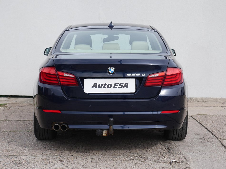 BMW Řada 5 525 D  525D