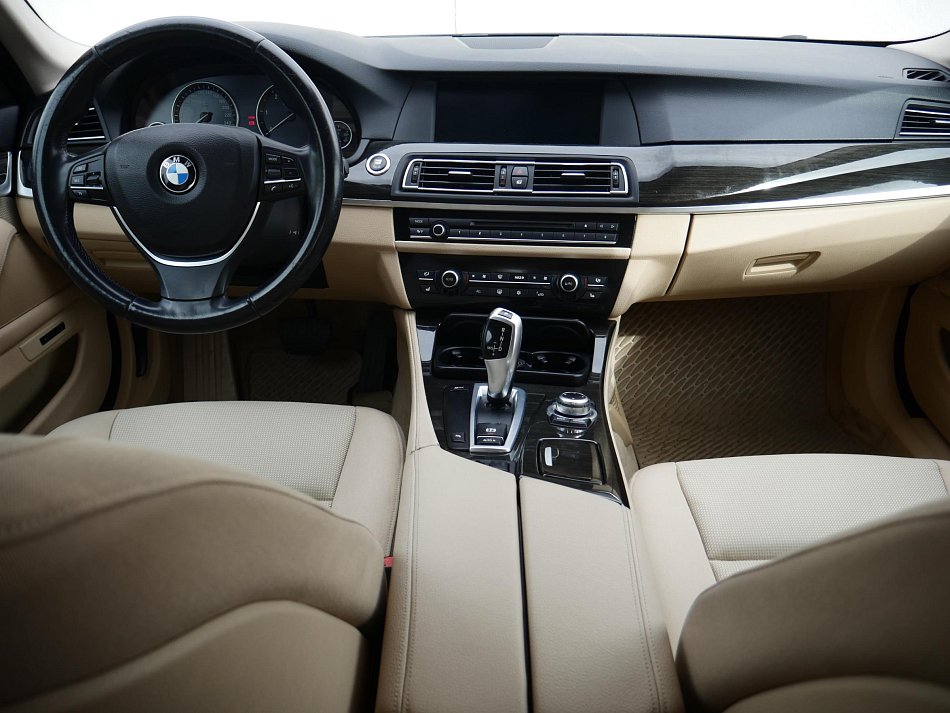 BMW Řada 5 525 D  525D