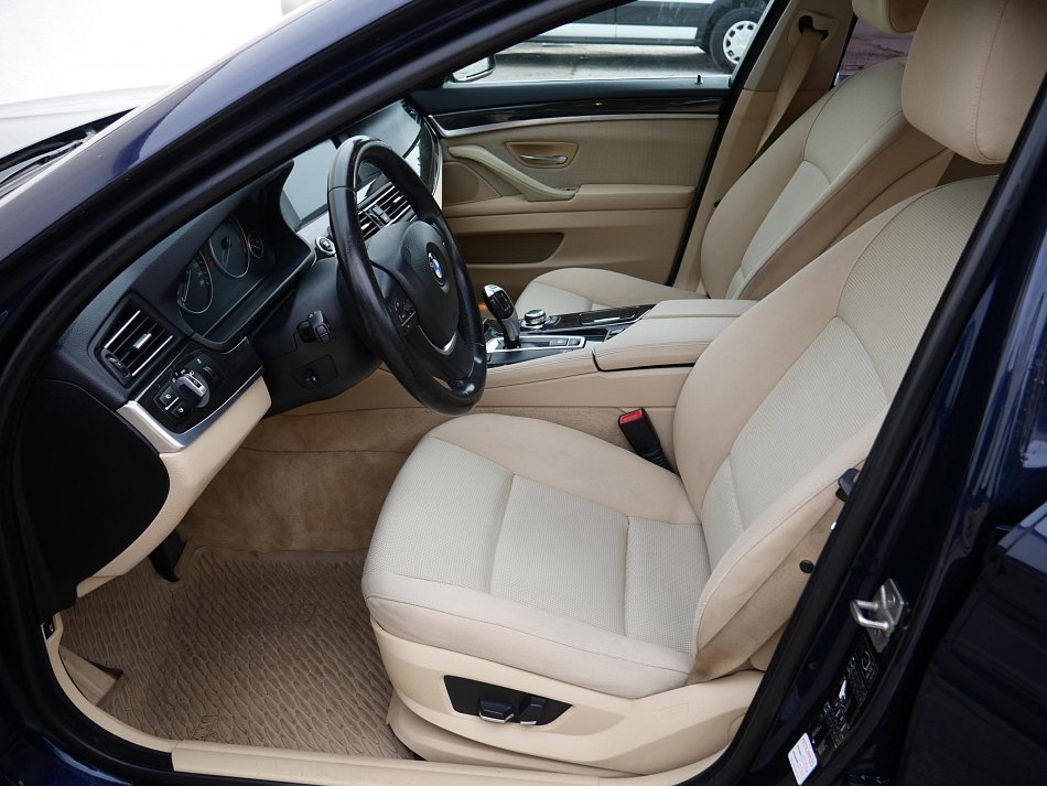 BMW Řada 5 525 D  525D