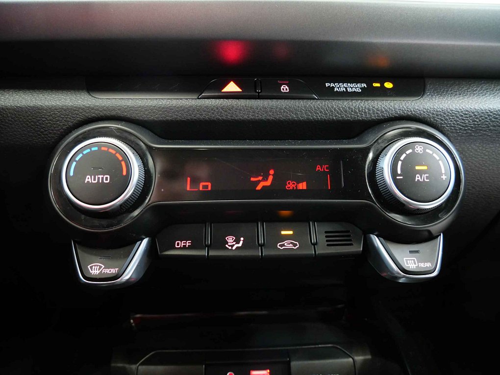 Kia Rio 1.2i 
