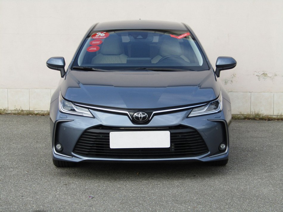 Toyota Corolla 1.5. 
