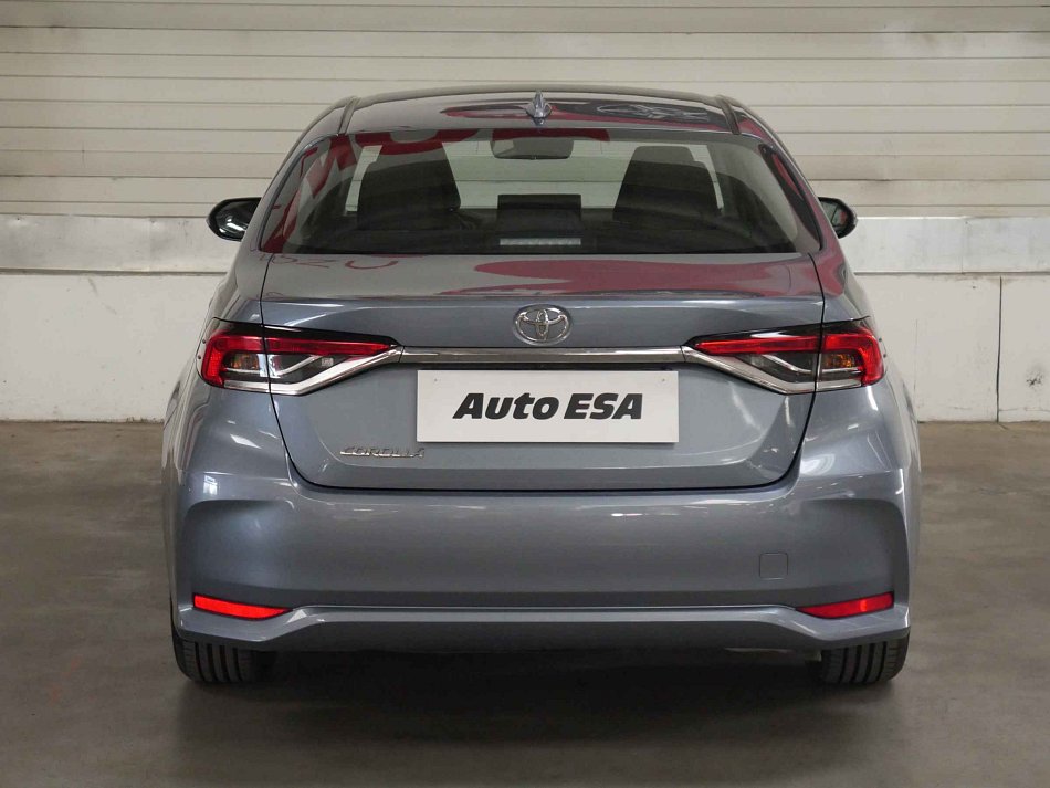 Toyota Corolla 1.5VVT-i 