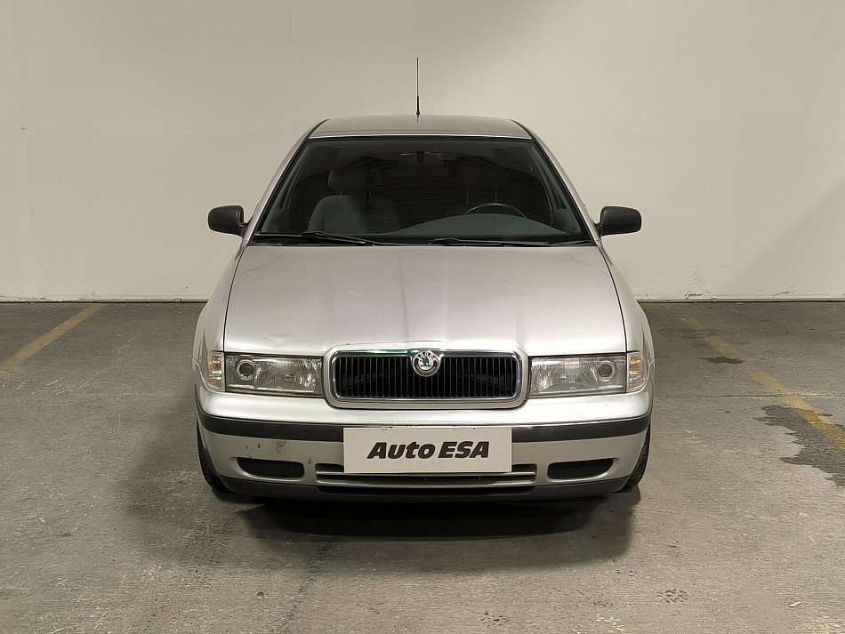 Škoda Octavia 1.6i 