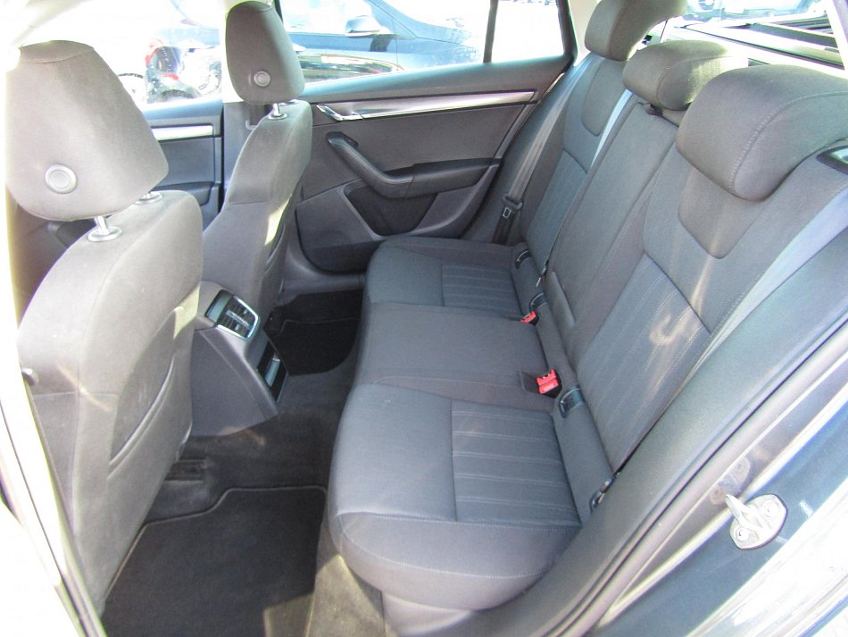 Škoda Octavia III 2.0 TDi Style