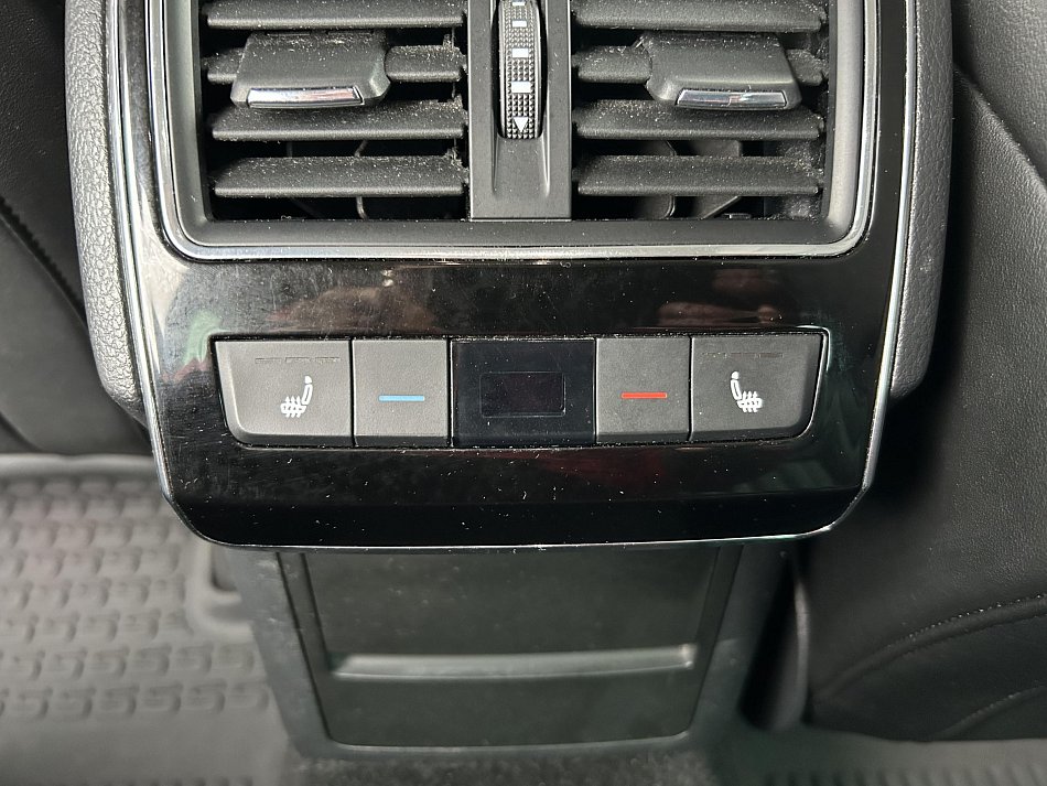 Škoda Superb III 2.0 TDi L&K