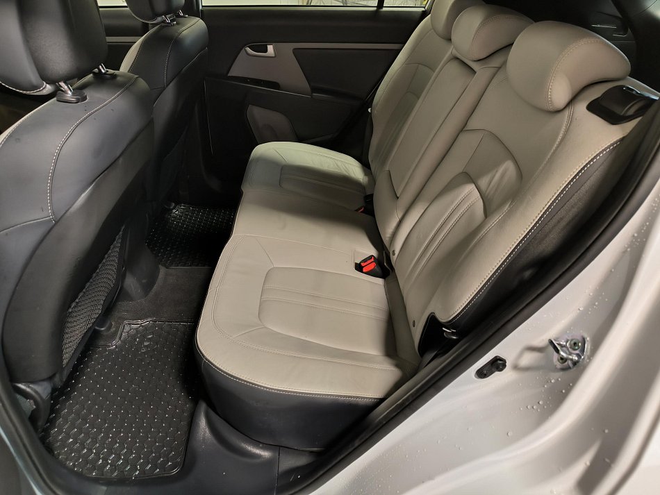 Kia Sportage 1.7CRDi 