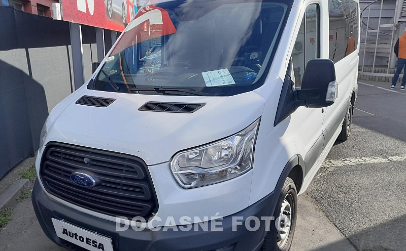 Ford Transit 2.2TDCi  L2H3 9míst