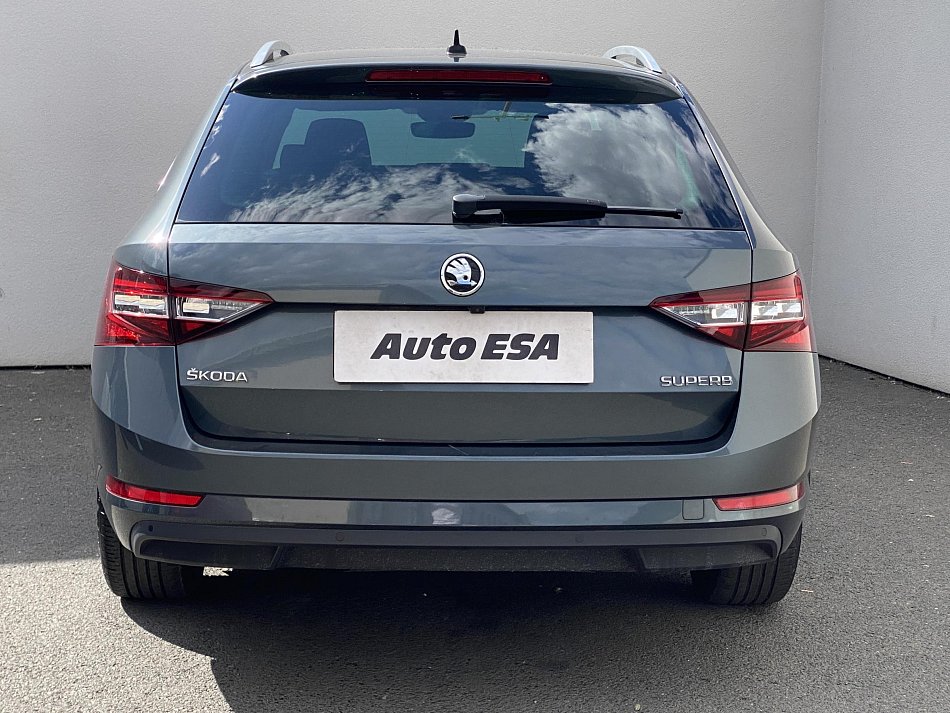 Škoda Superb III 1.8 TSi Style