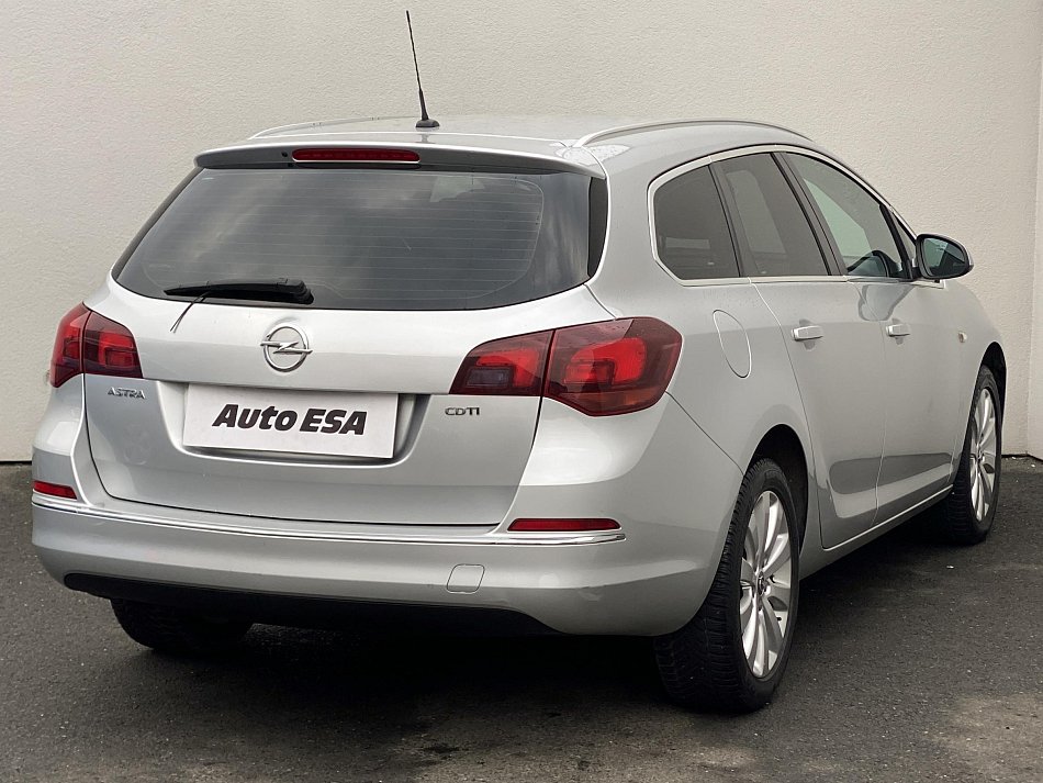 Opel Astra 1.6 CDTi 