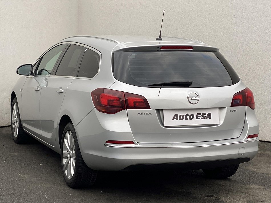 Opel Astra 1.6 CDTi 
