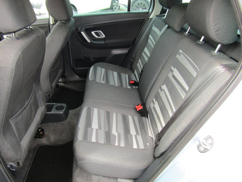 Škoda Fabia II 1.2 HTP 
