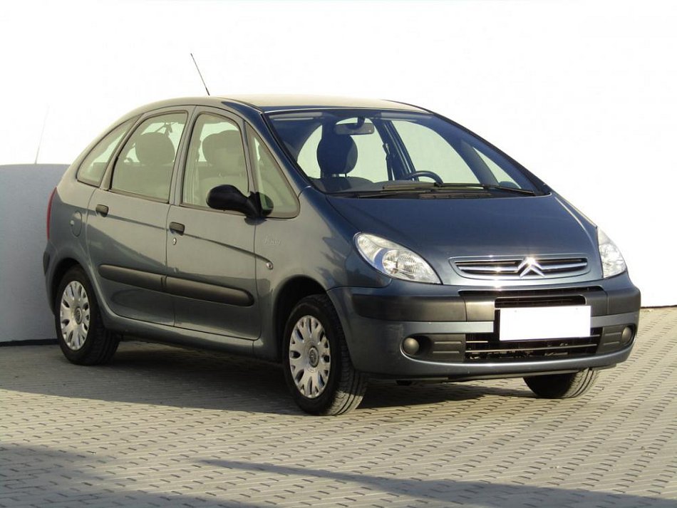 Citroën Xsara Picasso 1.6 i 