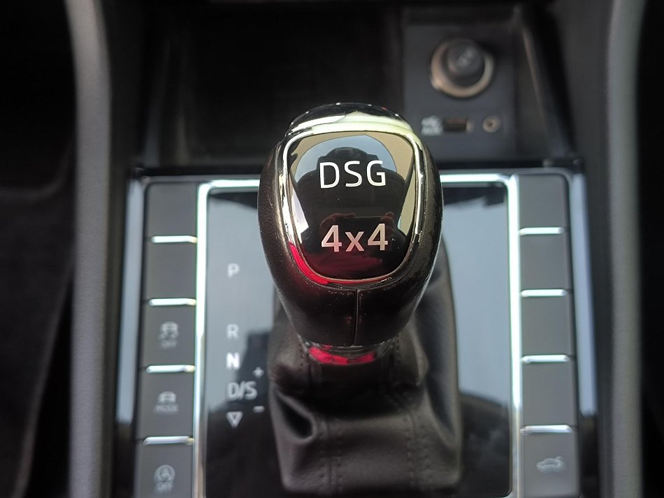 Škoda Superb III 2.0 TDi Style 4x4