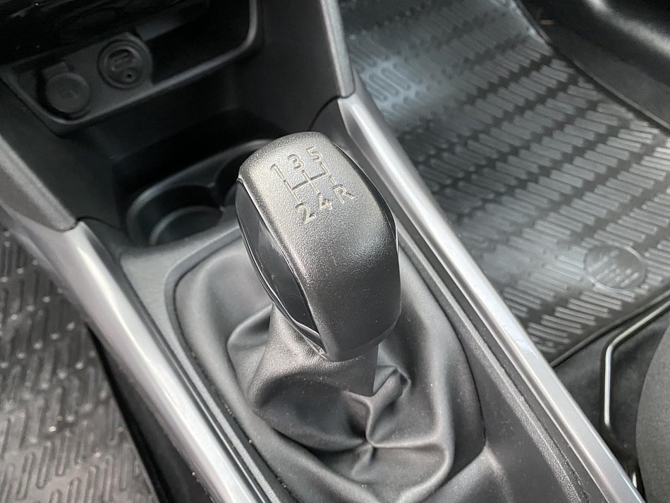 Peugeot 2008 1.2 PT Active