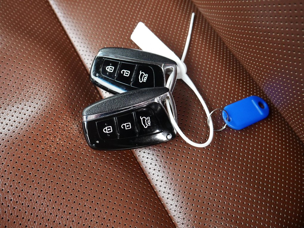 Hyundai Santa Fe 2.2 CRDi  AWD