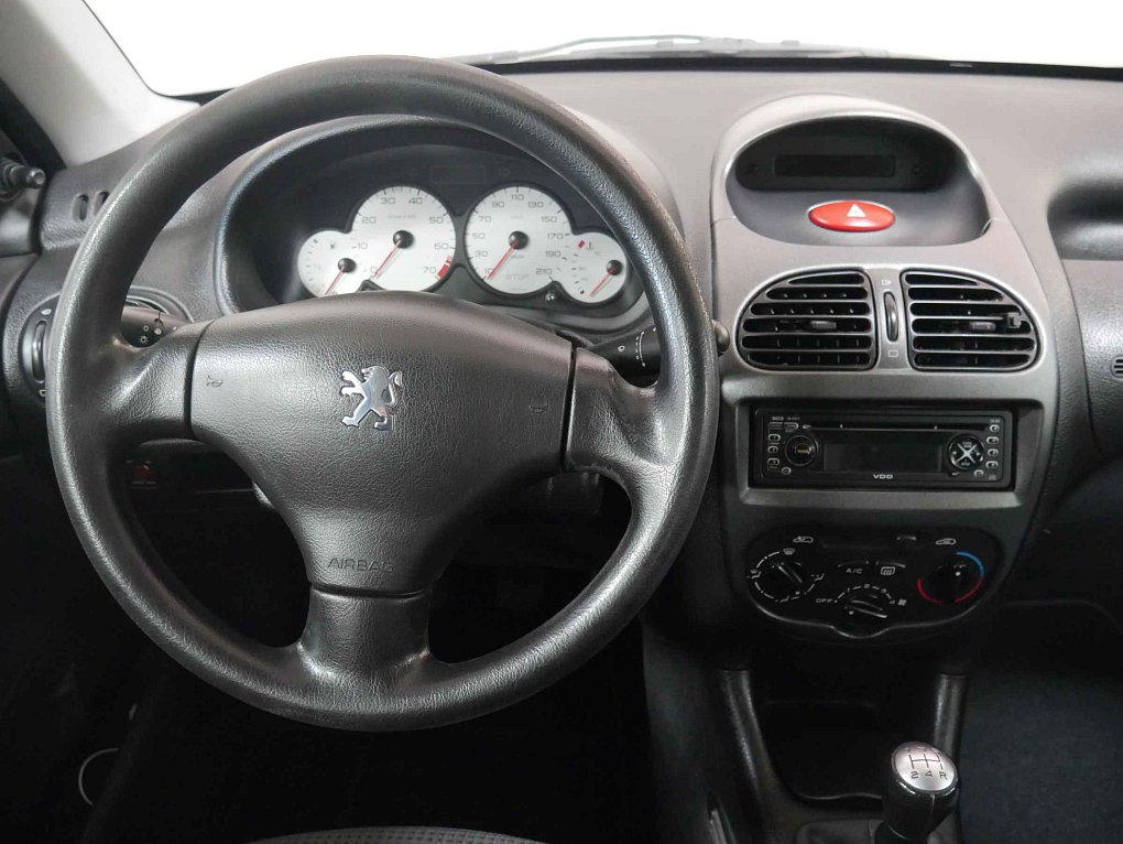 Peugeot 206 1.4i 