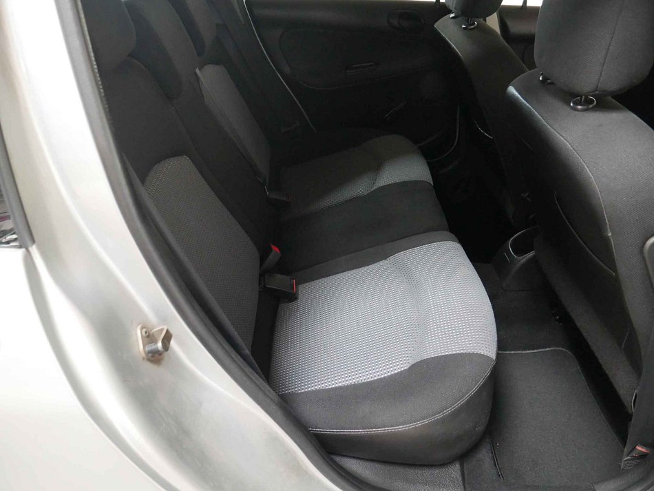 Peugeot 206 1.4i 