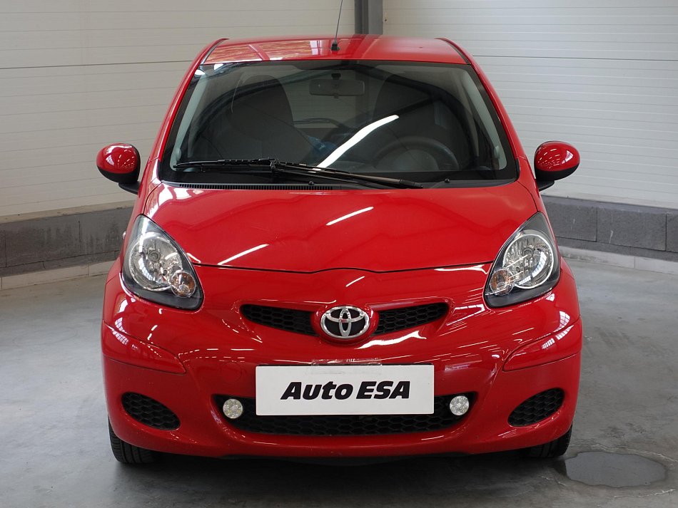 Toyota Aygo 1.0i 