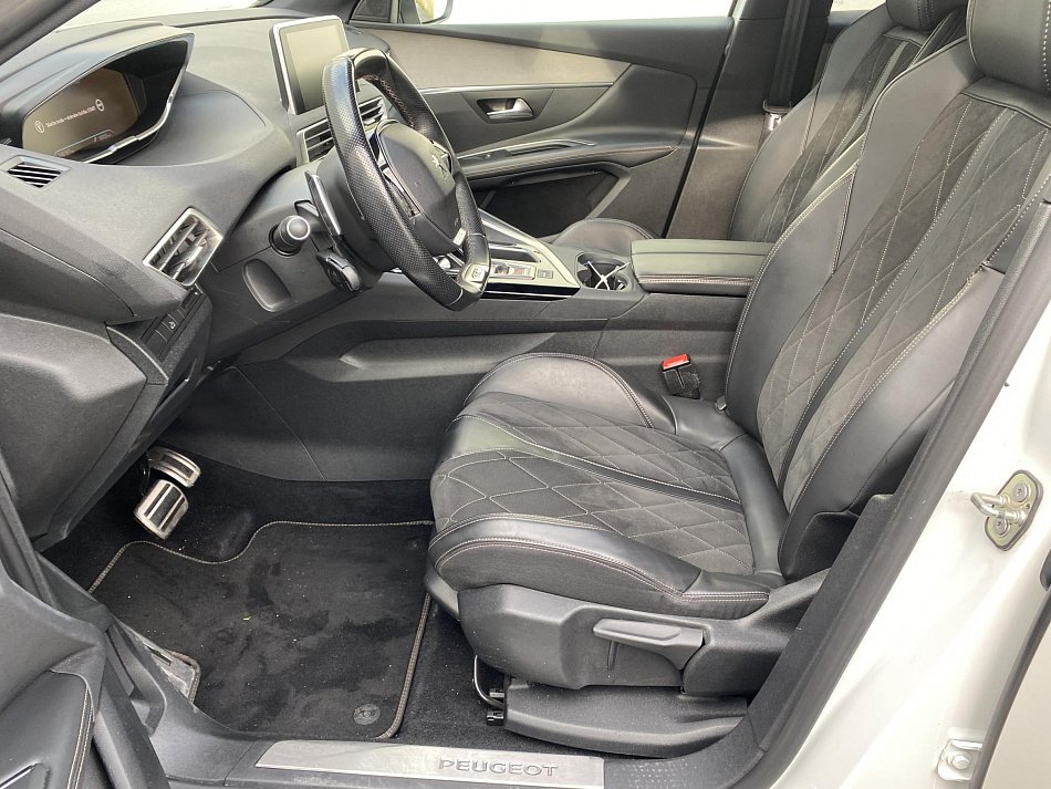 Peugeot 3008 2.0 HDI GT