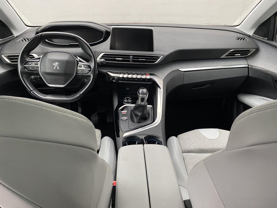 Peugeot 3008 1.5 HDi Allure