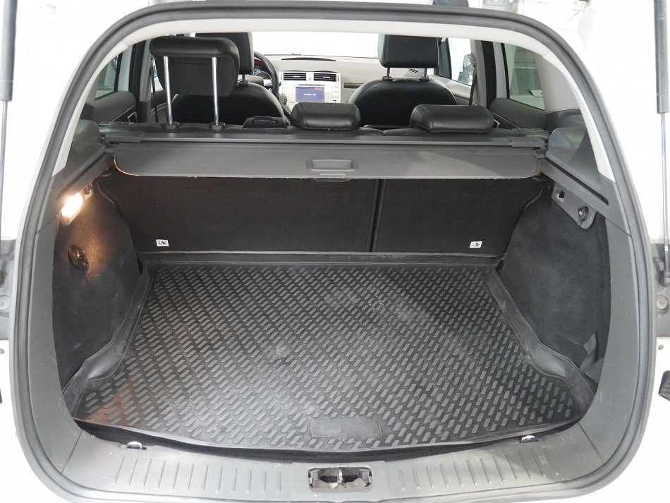 Ford Kuga 2.0 TDCi 