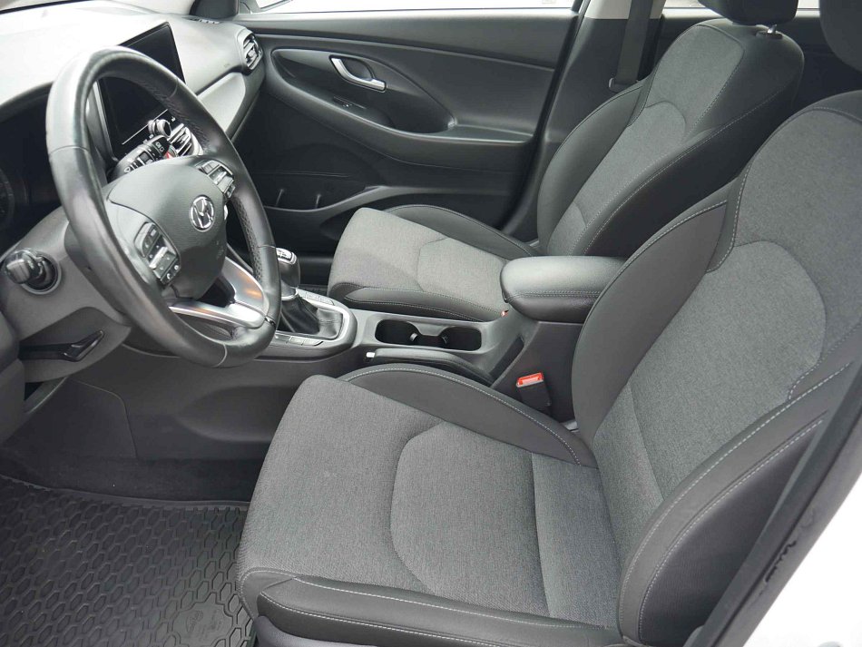 Hyundai I30 1.5 T-GDi 