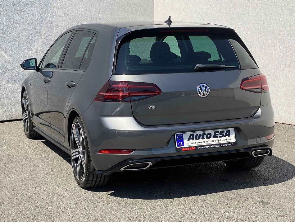 Volkswagen Golf 1.4 TSi R-Line
