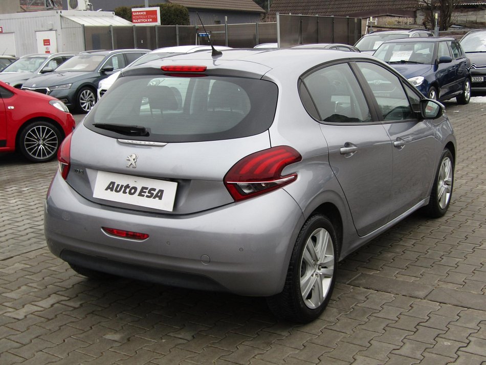Peugeot 208 1.2 PT Active