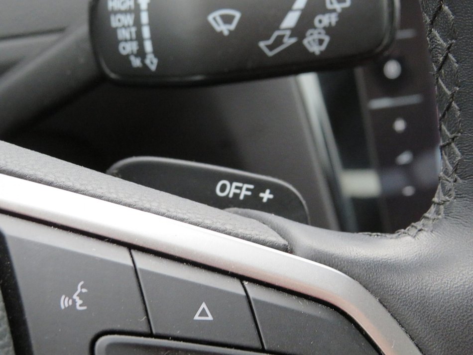 Volkswagen Passat 2.0 TDi Business