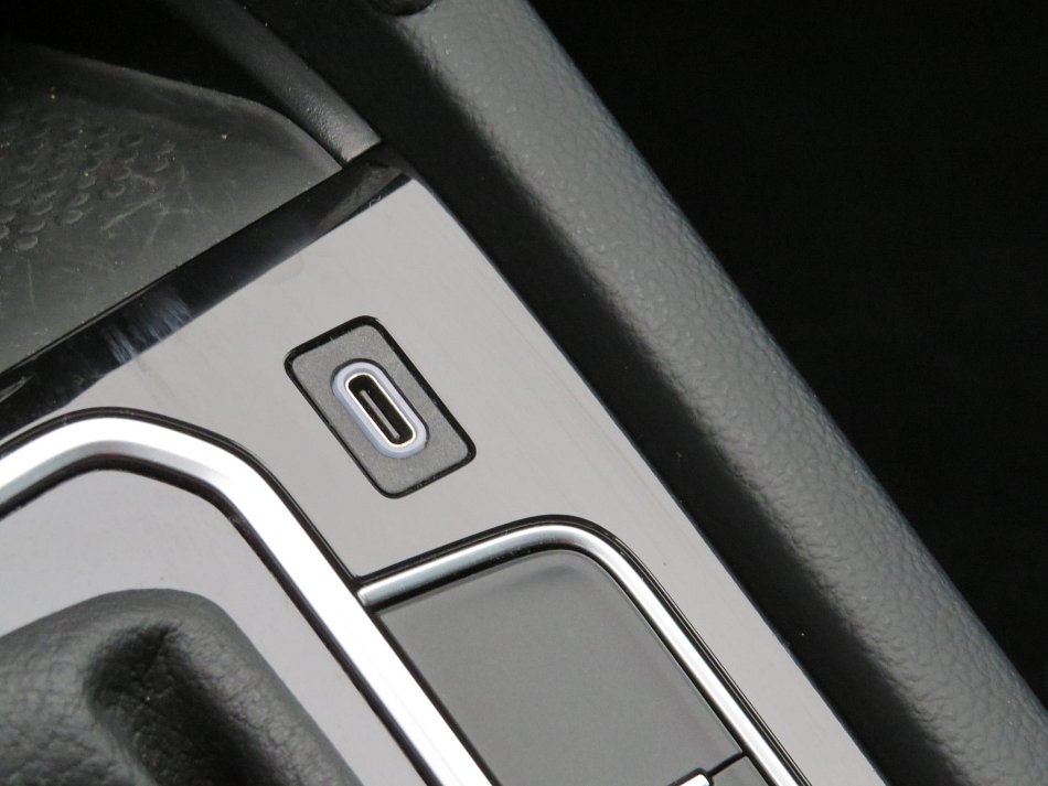 Volkswagen Passat 2.0 TDi Business