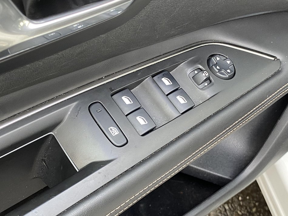 Peugeot 3008 2.0 HDI GT