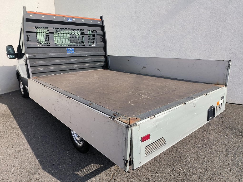 Ford Transit 2.0TDCi  VALNÍK