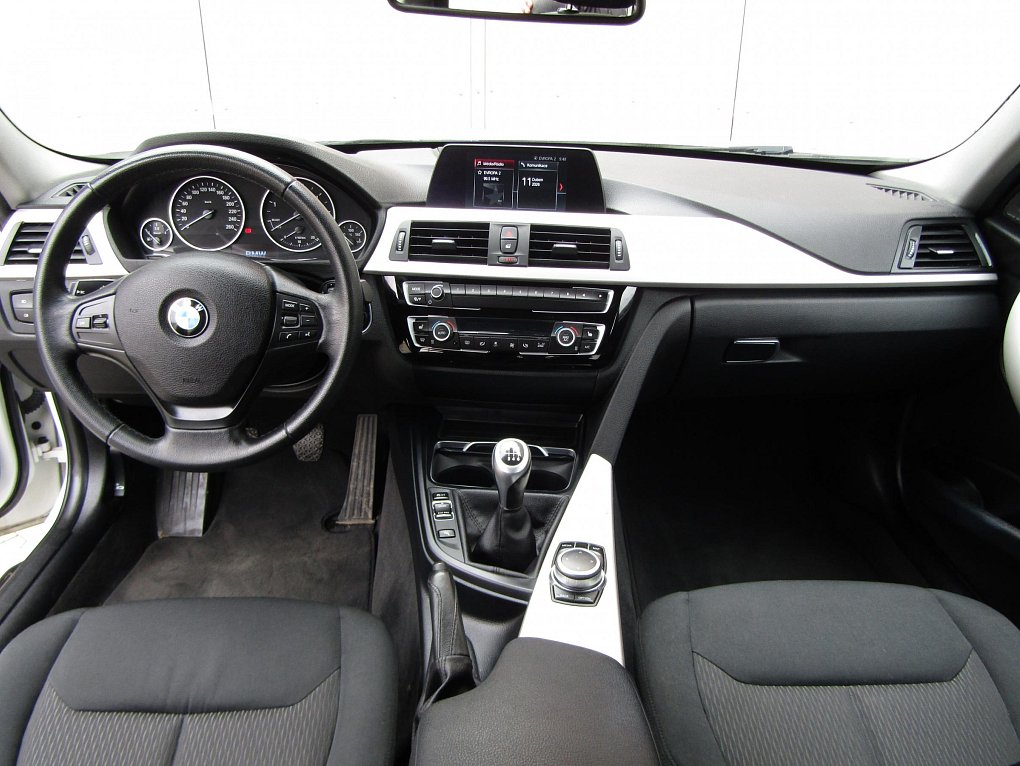BMW Řada 3 2.0 D  318 D