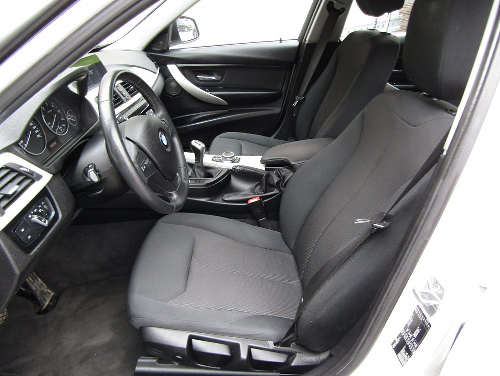 BMW Řada 3 2.0 D  318 D